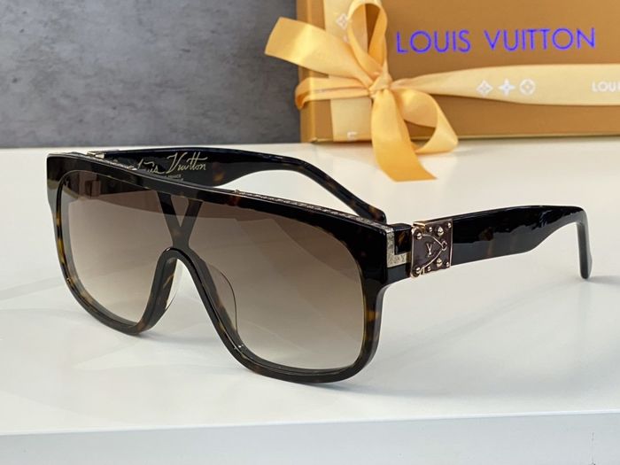 Louis Vuitton Sunglasses Top Quality LVS00246